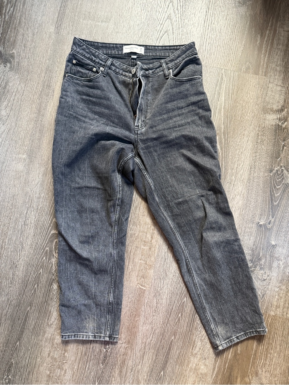Abercrombie Mom High-Rise Women's Black Jeans